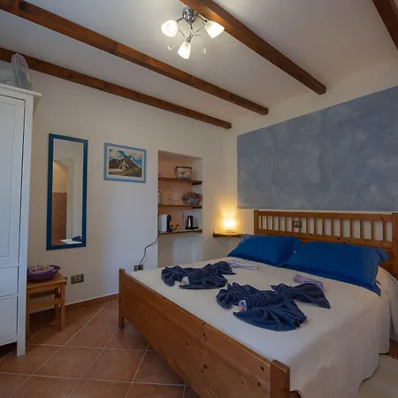 Pietra Di Mare Biassa