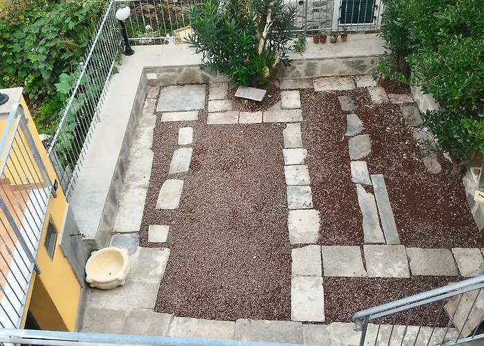 بيت ضيافة Pietra Di Mare Biassa